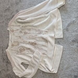 Miss Me Sportswear foil print split back top